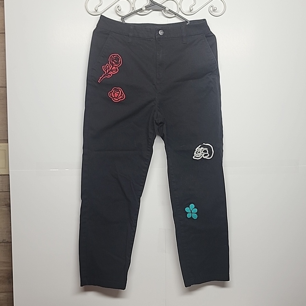 RVCA embroidered black jeans size 27.  Fun!  Front zipper with snap closure.